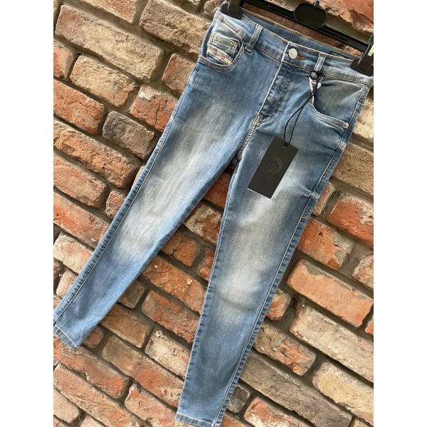 Джинси Diesel