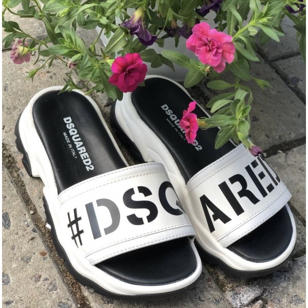 Шльопанцi DSQUARED2 Шльопанцi DSQUARED2